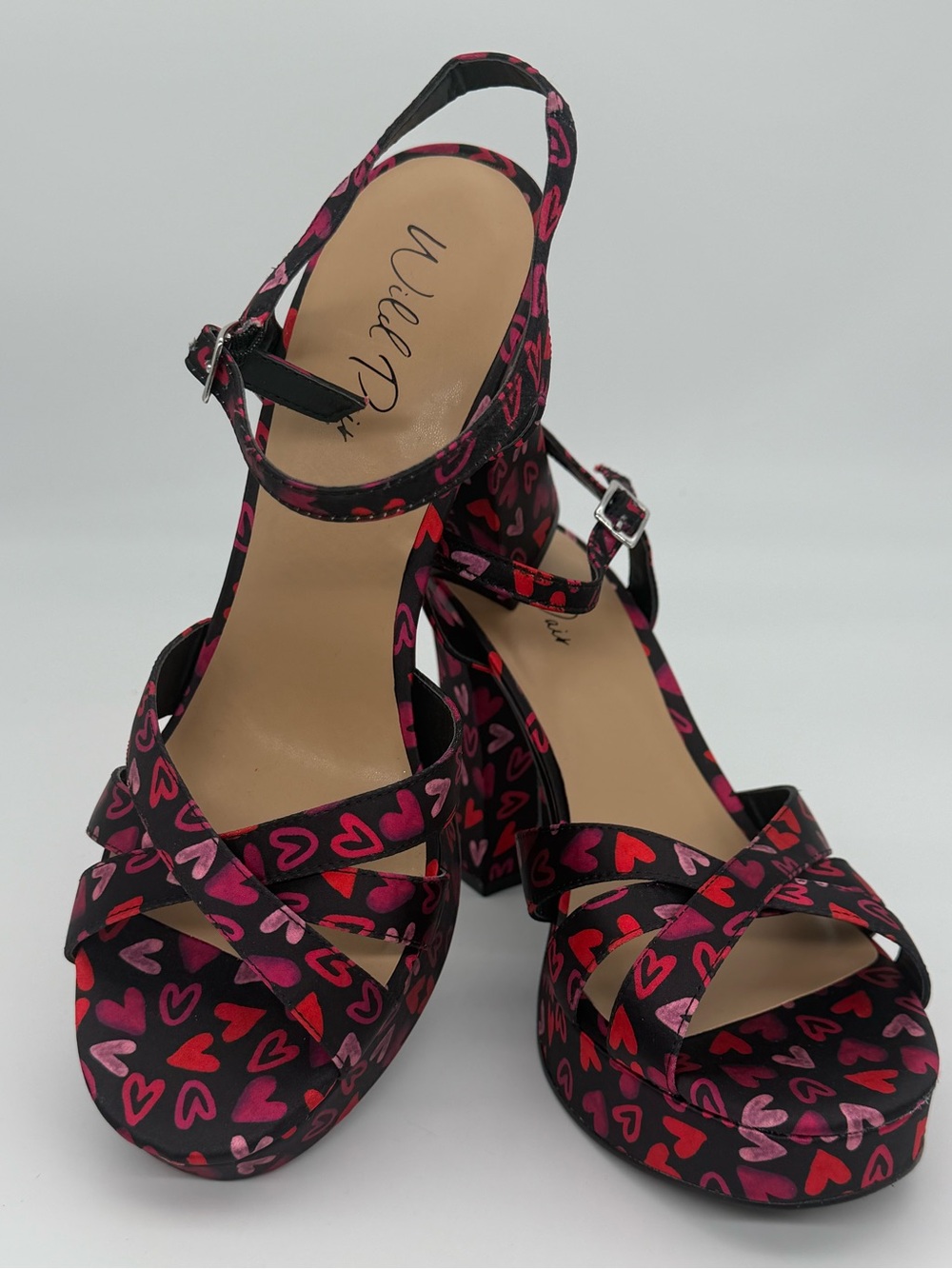 NWOT Wild Pair Heart Print Satin Platform Heels Strappy Sandals Sz 11